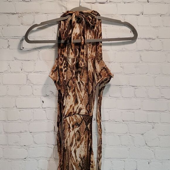 Asos design snake print halter maxi beach dress - Picture 7 of 9